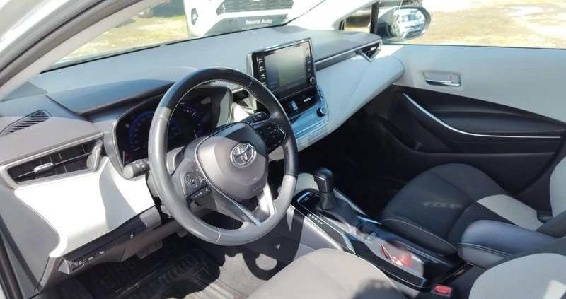 Toyota Corolla cena 93900 przebieg: 52970, rok produkcji 2019 z Sępopol małe 326